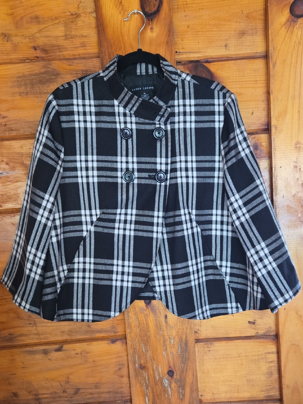 Larry Levine Black and White Plaid Cape-style Jacket